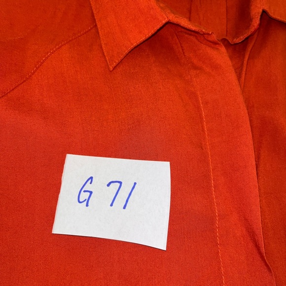 4200 Koala Blouse VINTAGE Orange Hidden Buttons Shoulder Pads Size Small - Picture 9 of 9